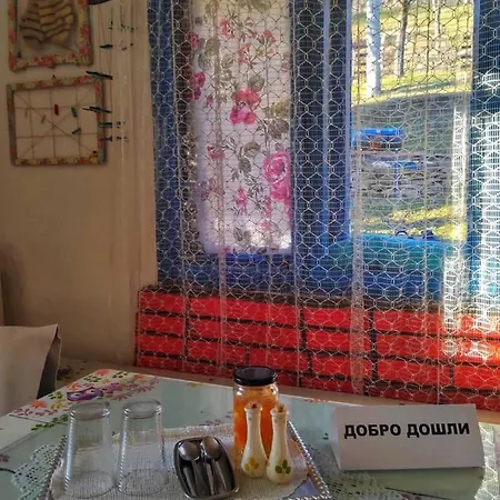 Semesterbostad Etno Kuca Parce Neba Užice