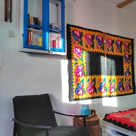 Holiday home Etno Kuca Parce Neba *